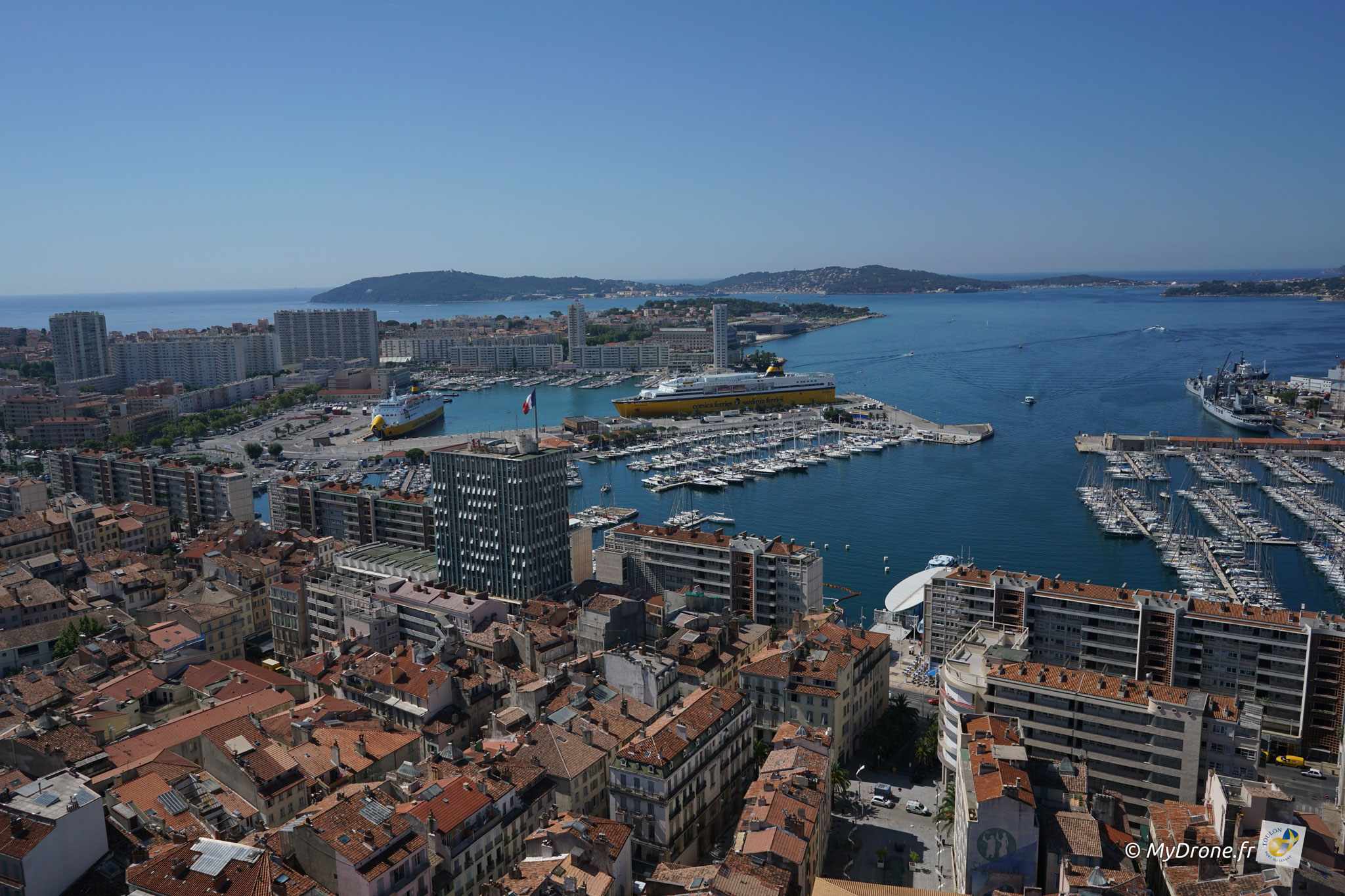 La ville de Toulon vue du ciel